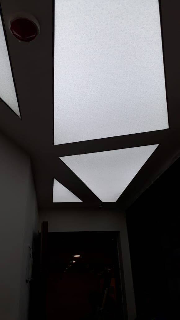 Ceiling light box